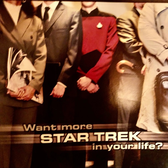 Star Trek Communicator Magazine - Picture 12 of 12